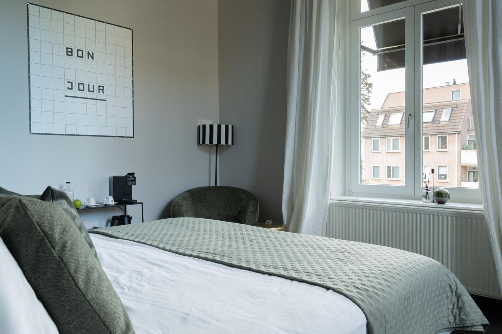 Villa V Petit Hotel Valkenburg aan de Geul Luaran gambar