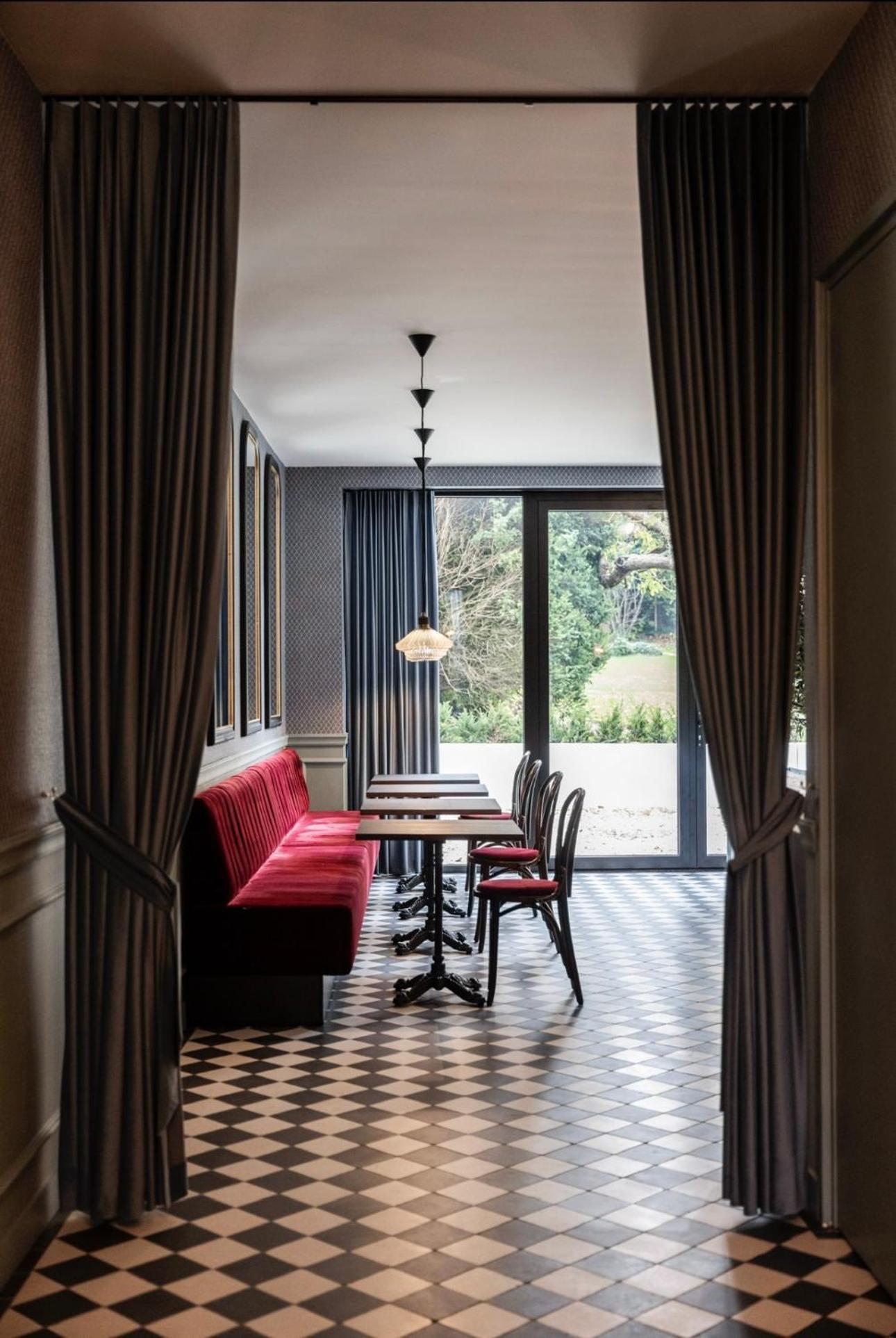 Villa V Petit Hotel Valkenburg aan de Geul Luaran gambar